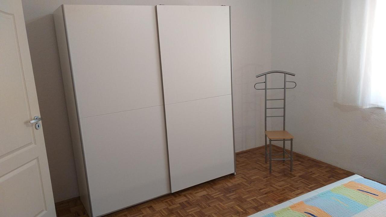 Jan 1 Appartement Pula Buitenkant foto